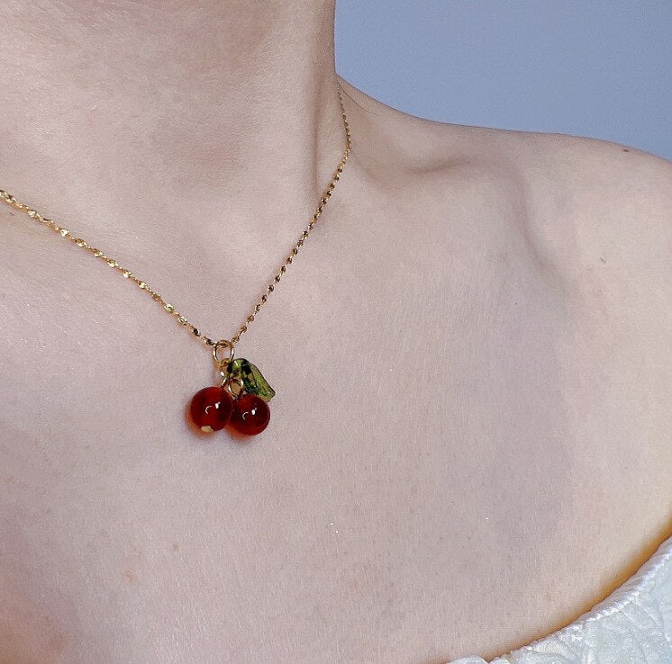Korean Cute Crystal Cherry Pendant Necklace Fashion Design Trend Lovery Fruit Necklace Chokers for Women Girls Jewelry