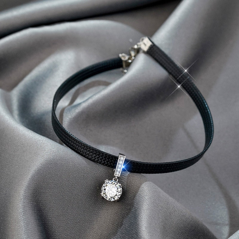 Glitter Zircon Geometric Pendant Choker Black Leather Short Necklace for Women Temperament Aesthetic Jewelry Accessories