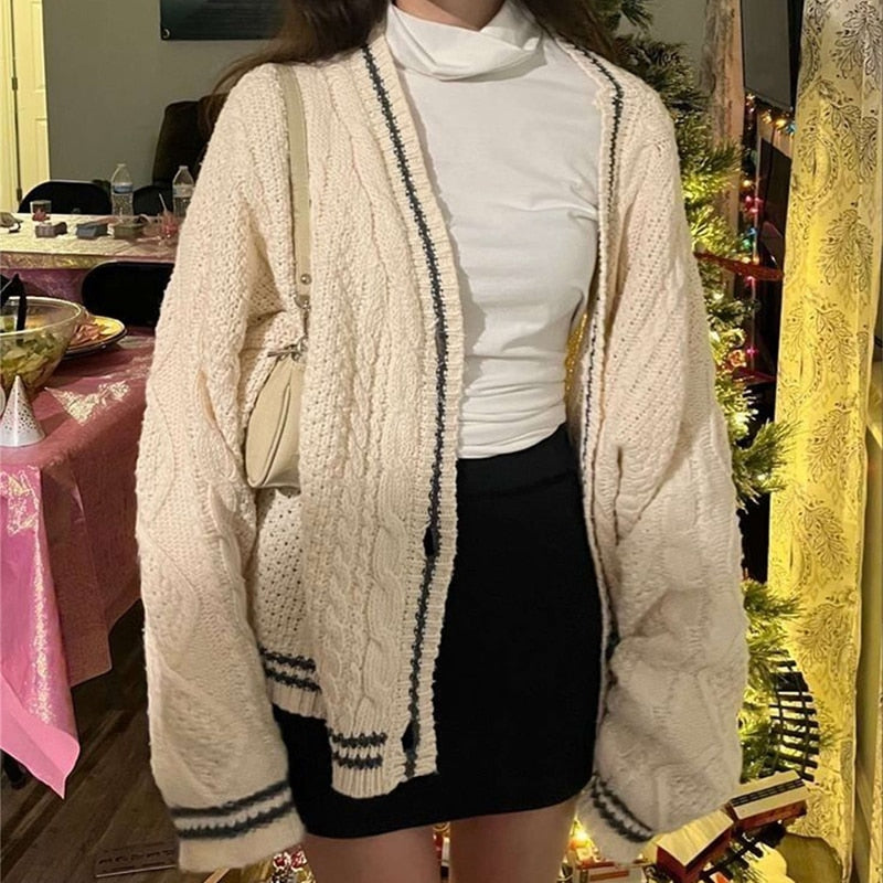 Chic Vintage Star Print Knitted Cardigan Preppy Cute Button Up V Neck Long Sleeve Coat Autumn Y2K Aesthetics Retro Sweater