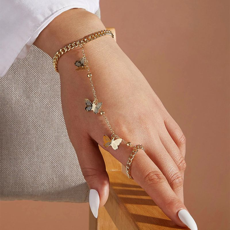Vintage Punk Butterfly Tassel Chain Ring With Bracelet Link Wrist Chain Finger Rings For Women Flower Pearl Zircon Ring Jewelry