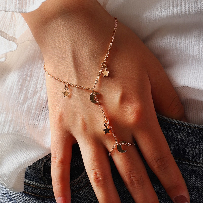 Vintage Punk Butterfly Tassel Chain Ring With Bracelet Link Wrist Chain Finger Rings For Women Flower Pearl Zircon Ring Jewelry