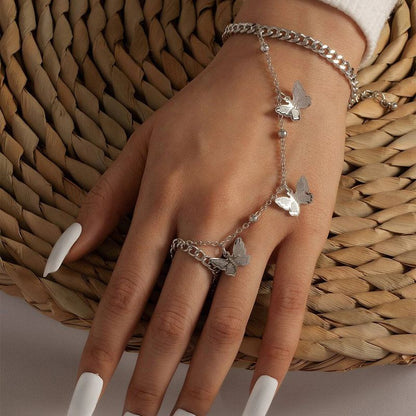 Vintage Punk Butterfly Tassel Chain Ring With Bracelet Link Wrist Chain Finger Rings For Women Flower Pearl Zircon Ring Jewelry