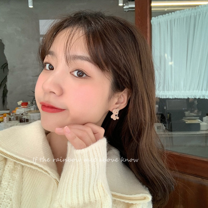 New Korean Kawaii Funny Plush Small Stud Earrings Cute Bow Bear Statement Dainty Earring Fashion Jewelry Brincos Wholesale