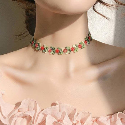 Sweet Flowers Lace Necklace Choker for Women Girls Good Quality Embroidery Fashion Romantic Design Accessory Ins