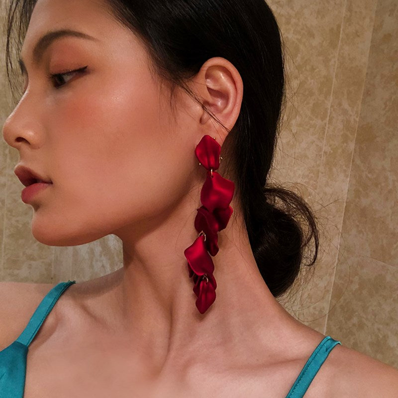 New Arrival Vintage Women Dangle Earrings Rose Petal Long Tassel Earrings Female Korean Jewelry Red Earrings