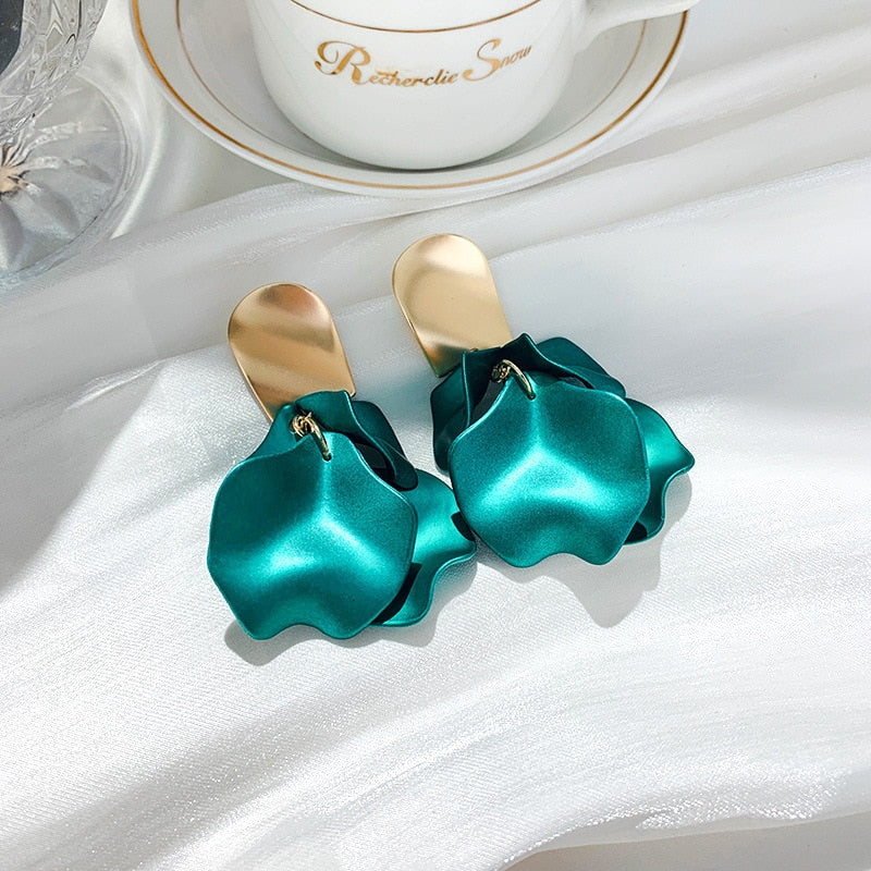 New Arrival Vintage Women Dangle Earrings Rose Petal Long Tassel Earrings Female Korean Jewelry Red Earrings