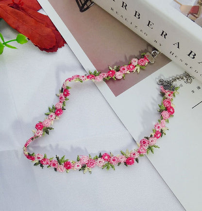 Sweet Flowers Lace Necklace Choker for Women Girls Good Quality Embroidery Fashion Romantic Design Accessory Ins