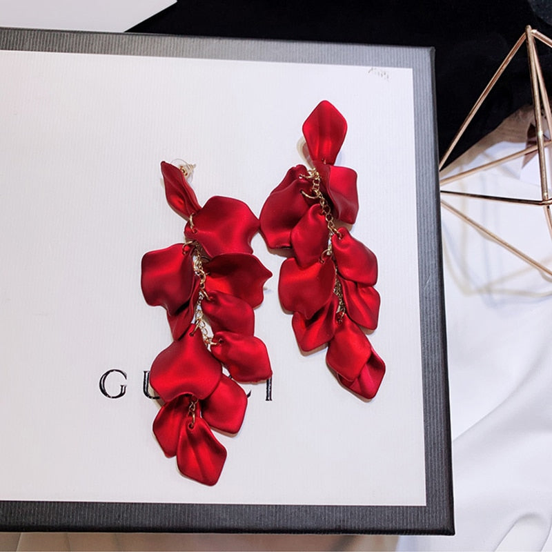 New Arrival Vintage Women Dangle Earrings Rose Petal Long Tassel Earrings Female Korean Jewelry Red Earrings