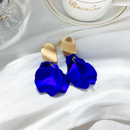 New Arrival Vintage Women Dangle Earrings Rose Petal Long Tassel Earrings Female Korean Jewelry Red Earrings