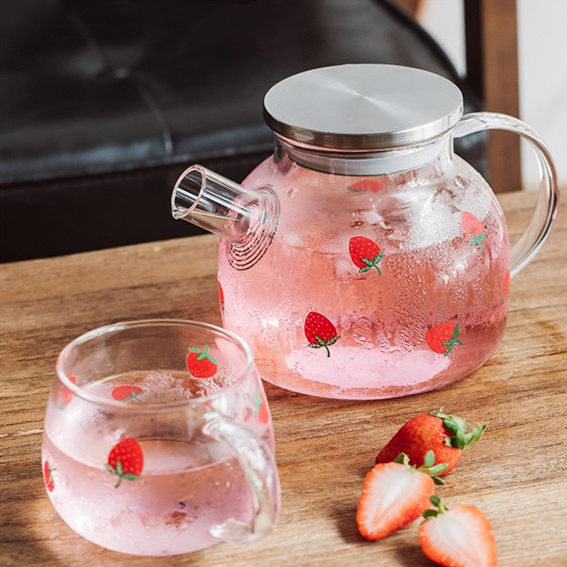 Kawaii Strawberry Glass Cold Water Pot Large Capacity Juice Fruit Teapot Heat Resistant Glass Kettle For Boiling Water Cute Cups