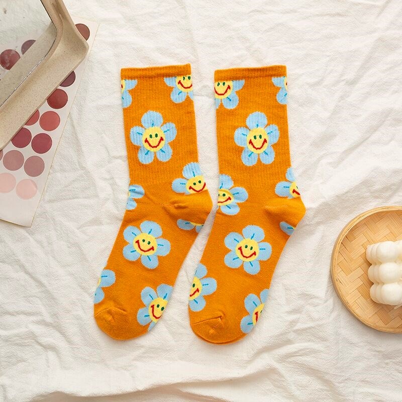 New Arrivals Japanese Korean Style Cartoon Flower Women Socks Harajuku Kawaii Socks Breathable Spring Autumn Casual Socks