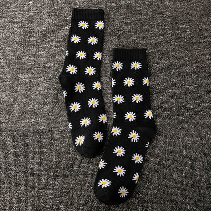 Women Korea Funny Socks Long Socks Black Cool Socks Harajuku Hip Hop Cotton Skateboard Socks Men New Trend Daisy Socks Men