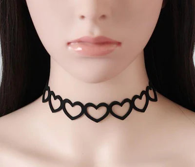 Exquisite Obsidian Heart Choker Subtle Elegance Gothic Charm