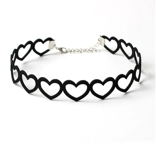 Exquisite Obsidian Heart Choker Subtle Elegance Gothic Charm