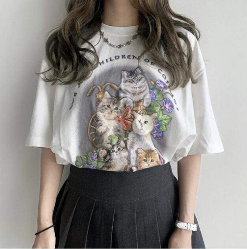 sunfiz Kawaii The Kitten Club Women T Shirt Streetwear White Cotton Short Sleeve Femme Oversized Graphic Tee Cute Grunge Tops