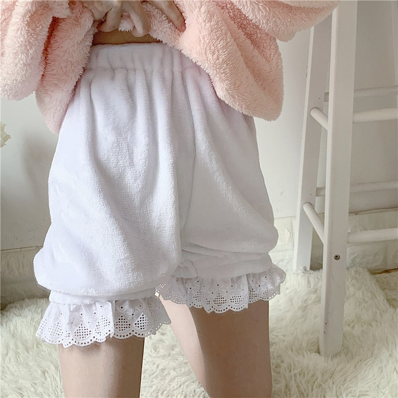 Winter Cute Lolita Girls Warm Velvet Shorts Sweet High Waist Lace Women's Soft Pajamas Shorts Summer Kawaii Bloomers Pink White