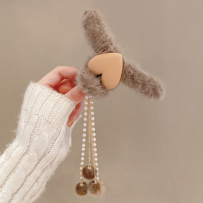 New Elegant Claw Clips Temperament Grab Butterfly Metal Hair Accessories Headdress Hairpin Back Plush Tassel Shark Clip