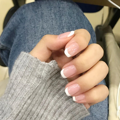 24pcs French White Side False Nails Wearable Rhinestone Desgin Fake Nails Short Simple Nail Full Cover Nail Tips Press On Nails