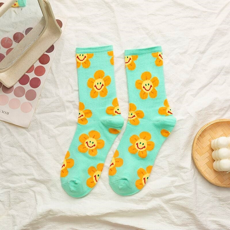 New Arrivals Japanese Korean Style Cartoon Flower Women Socks Harajuku Kawaii Socks Breathable Spring Autumn Casual Socks