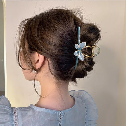 New Korean Vintage Flowers Large Metal Hair Claw Clip Ponytail Women Butterfly Shark Alloy Hair Claw Barrette Hair Accessories