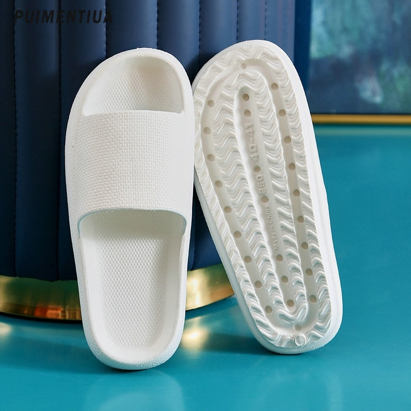 Women Slippers Beach Slides Cartoon Bear Flip Flops Men's Thick Sole Indoor Bathroom Anti-Slip Shoes Summer Couple Sandals