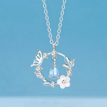 Exquisite Cherry Blossoms Flower Necklace For Women Crystal Zircon Rose Heart Butterfly Clavicle Chain Wedding Romantic Jewelry
