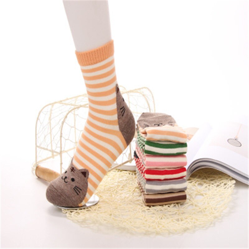 New Casual Harajuku Socks Women Cat Prints Cartoon Animals Cat Pattern Striped Cotton Socks Femme Floor Meias Socks Kawaii