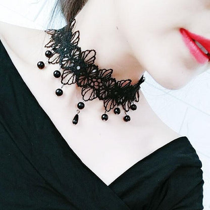 Korean Fashion Velvet Choker Necklace for Women Vintage Lace Necklace with Pendants Gothic Girl Neck Jewelry Accessories