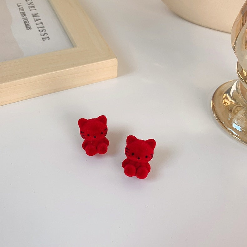 New Cute Flocking Plush Cat Earring Japan Korea for Women Girls Bear Cartoon with A Hundred Earrings Party Jewelry Gifts