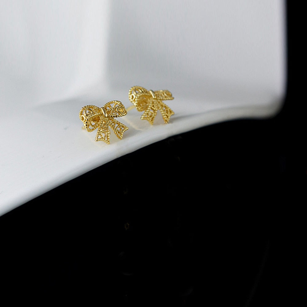 Fashion Astronaut Star Moon Stud Earrings Women Silver Color Zircon Asymmetric Lovely Mini Ear Pierced Studs Party Jewelry Gifts