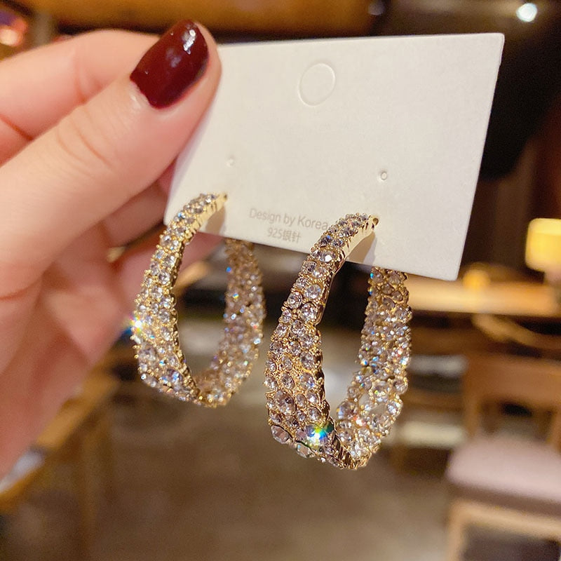 New Three-dimensional Full Rhinestone Golden Earrings Women's Luxury Personality Fashion Earrings Wedding Jewelry Birthday Gifts