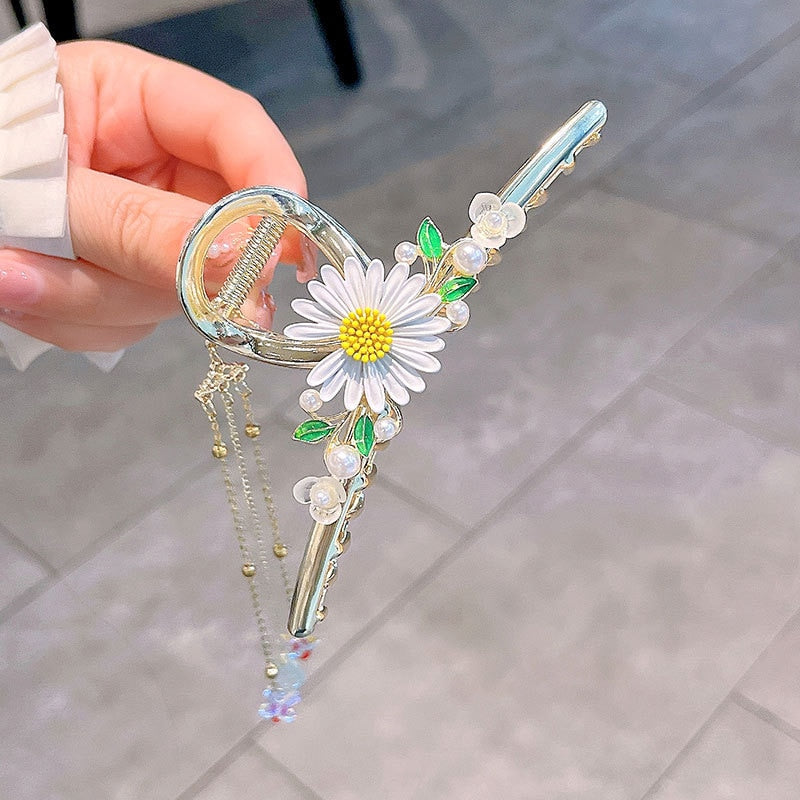 New Classical Orchid Pearl Tassel Grab Clip Ladies Ponytail Clip Flower Shark Clip Girl Elegant Headwear Accessories