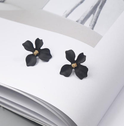 Korean Style Cute Flower Earrings For Women New Fashion Sweet Earrings Woman Brinco Wholesale Jewelry Colorful Earrings