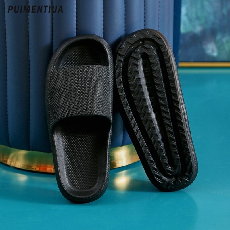 Women Slippers Beach Slides Cartoon Bear Flip Flops Men's Thick Sole Indoor Bathroom Anti-Slip Shoes Summer Couple Sandals