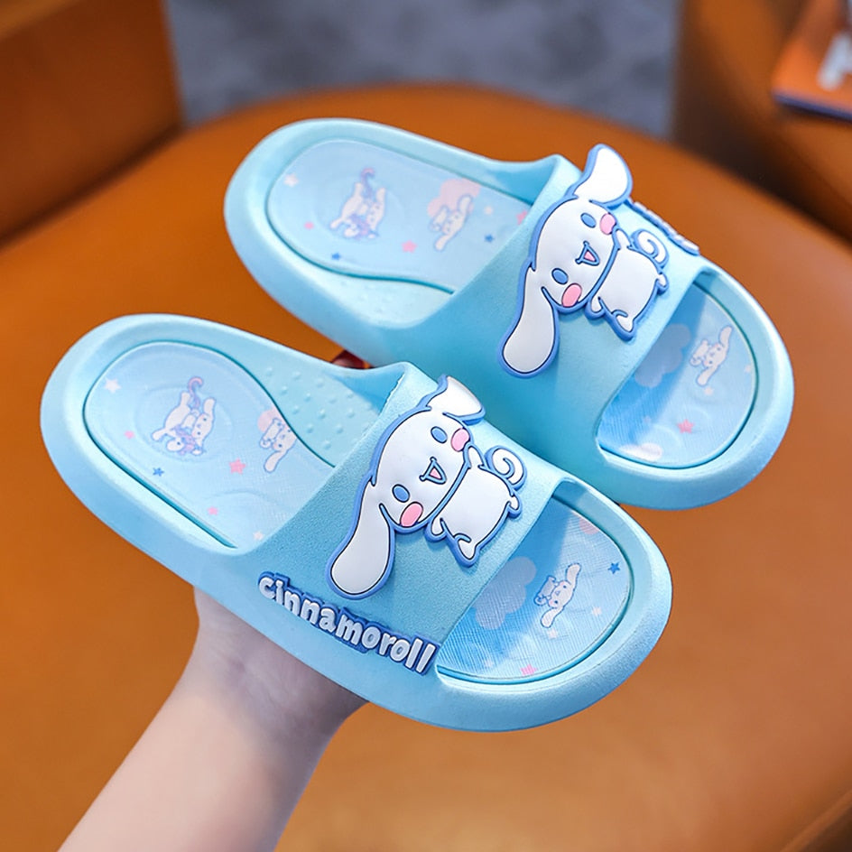 Sanrio Hello Kitty Summer Slippers Kawaii Kuromi My Melody Cinnamoroll Anime Outdoor Bathroom Beach Anti-Slip Sandal For Girls