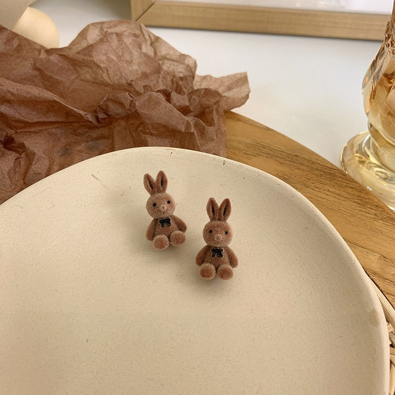 New Cute Flocking Plush Cat Earring Japan Korea for Women Girls Bear Cartoon with A Hundred Earrings Party Jewelry Gifts