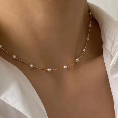 Black Butterfly Pendant Necklace Bead Opal Chain Shiny Women Trendy Temperament Jewelry Choker Necklace Wedding Jewelry