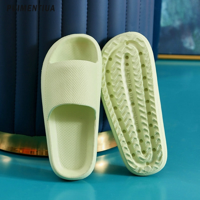 Women Slippers Beach Slides Cartoon Bear Flip Flops Men's Thick Sole Indoor Bathroom Anti-Slip Shoes Summer Couple Sandals