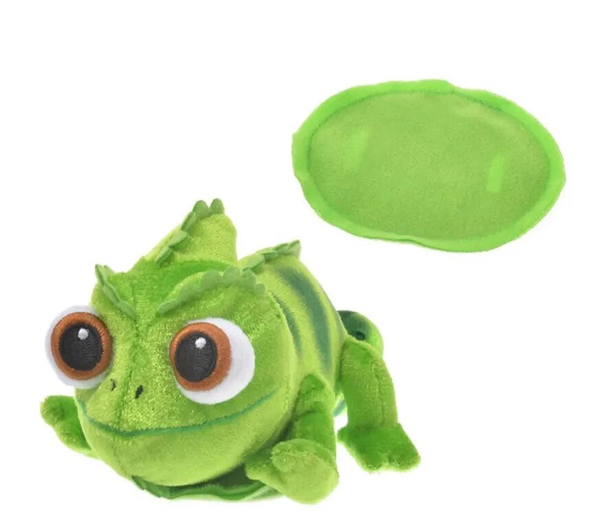 Tangled Pascal Shoulder Plush Toy Magnet Magnetic NEW