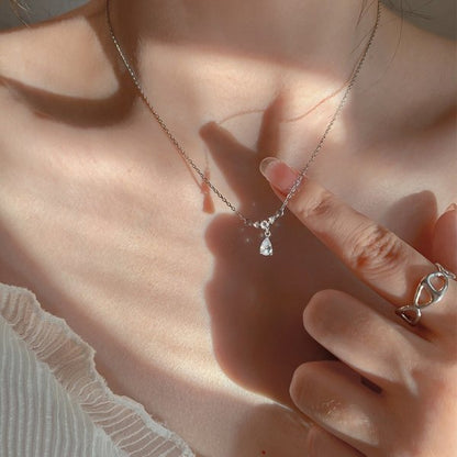Exquisite Cherry Blossoms Flower Necklace For Women Crystal Zircon Rose Heart Butterfly Clavicle Chain Wedding Romantic Jewelry