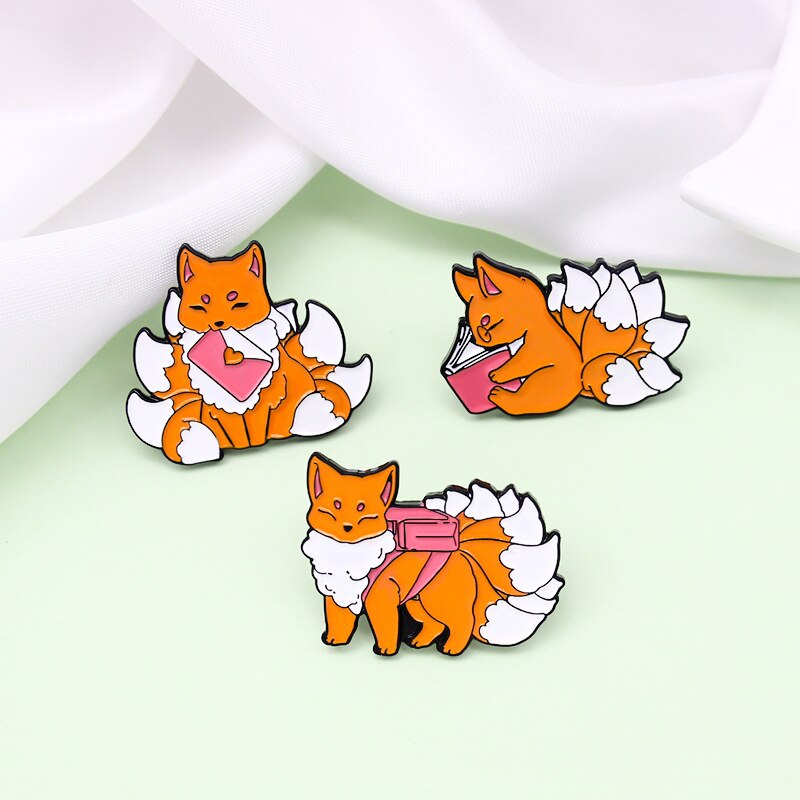 Little Fox Combination Metal Enamel Brooch Japanese Cartoon Cute Nine-tailed Fox Small Animal Badge Pin Jewelry Men Women Gifts