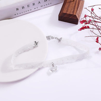 Simple Vintage Velvet Pearl Choker Short Black Clavicle Collar Necklace Gothic Chokers Necklaces for women