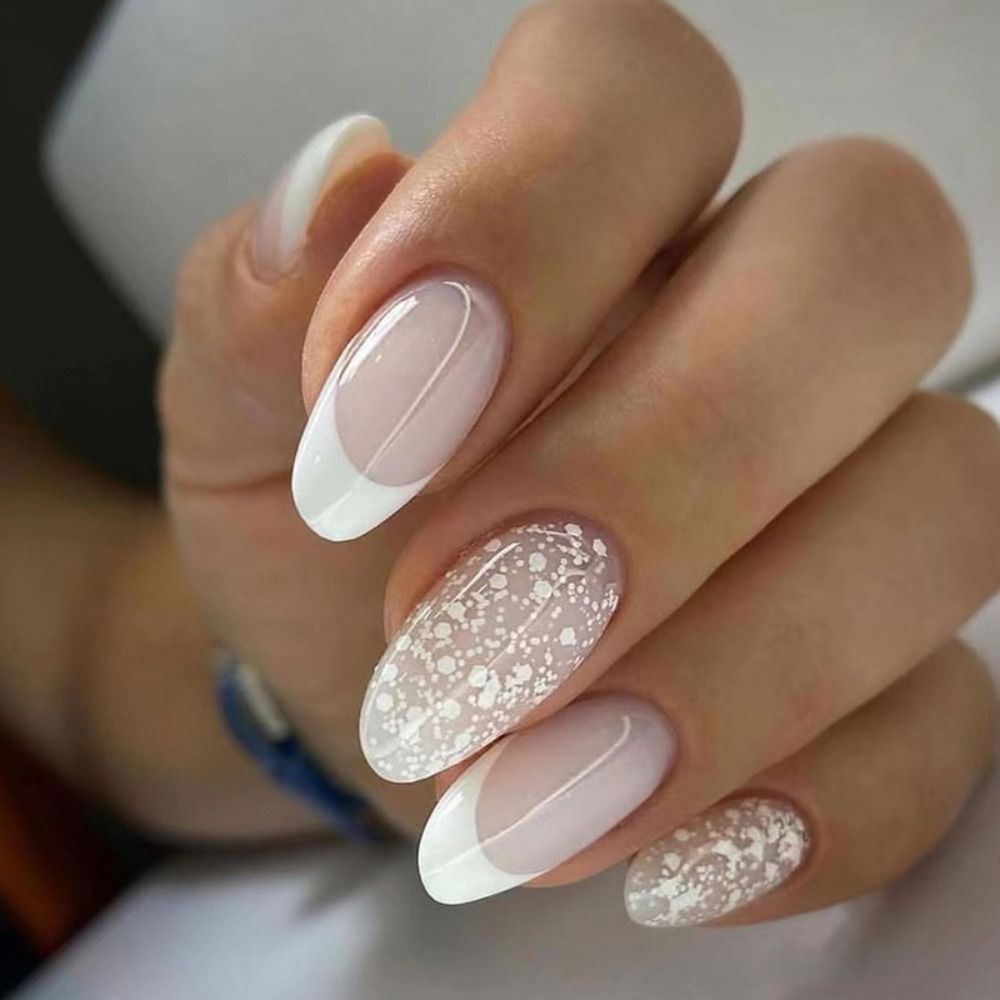 24Pcs Almond Fake Nail Gradient Simple French False Nails Daisy Flower Design Manicure Nails Detachable Full Cover Press On Nail