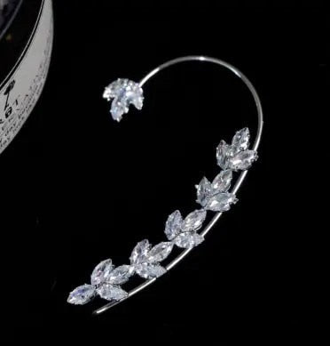 Korean Elf Butterfly Ear Cuff Without Piercing Clip Earrings for Women Elegant Sparkling Zircon Crystal Ear Clip Wedding Jewelry