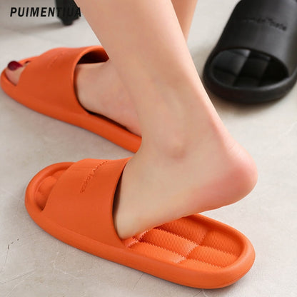 Women Slippers Beach Slides Cartoon Bear Flip Flops Men's Thick Sole Indoor Bathroom Anti-Slip Shoes Summer Couple Sandals