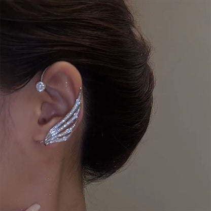 Korean Elf Butterfly Ear Cuff Without Piercing Clip Earrings for Women Elegant Sparkling Zircon Crystal Ear Clip Wedding Jewelry