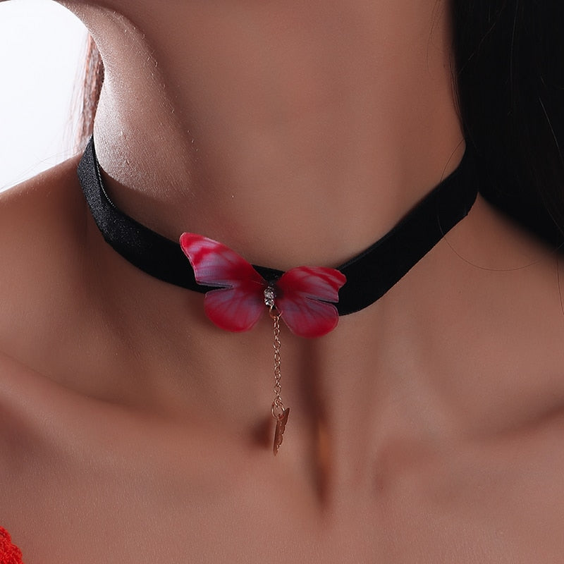 Fashion Black Velvet Chokers Necklaces Punk Style Statement Crystal Love Hearts Necklace For Women Party Jewelry