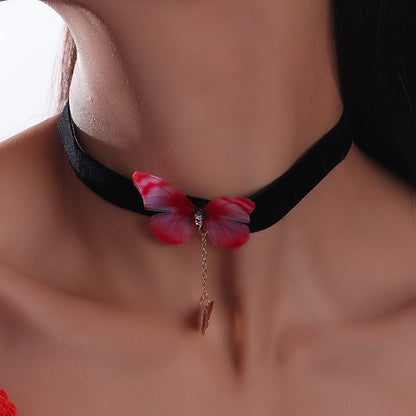 Fashion Black Velvet Chokers Necklaces Punk Style Statement Crystal Love Hearts Necklace For Women Party Jewelry
