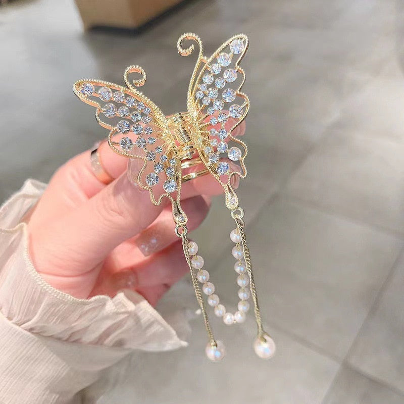 New Female Butterfly Pearl Tassel Hair Claw Rhinestone Clip Korean Simple Shark Ponytail Crab Clip Girls Hair Accessories