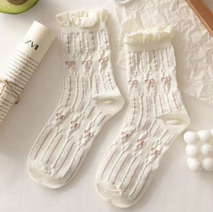 Simple White Socks Versatile Lovely Bowknot Small Flowers Women's Medium Tube Socks kawaii Harajuku jk Lolita Girls Cotton Socks